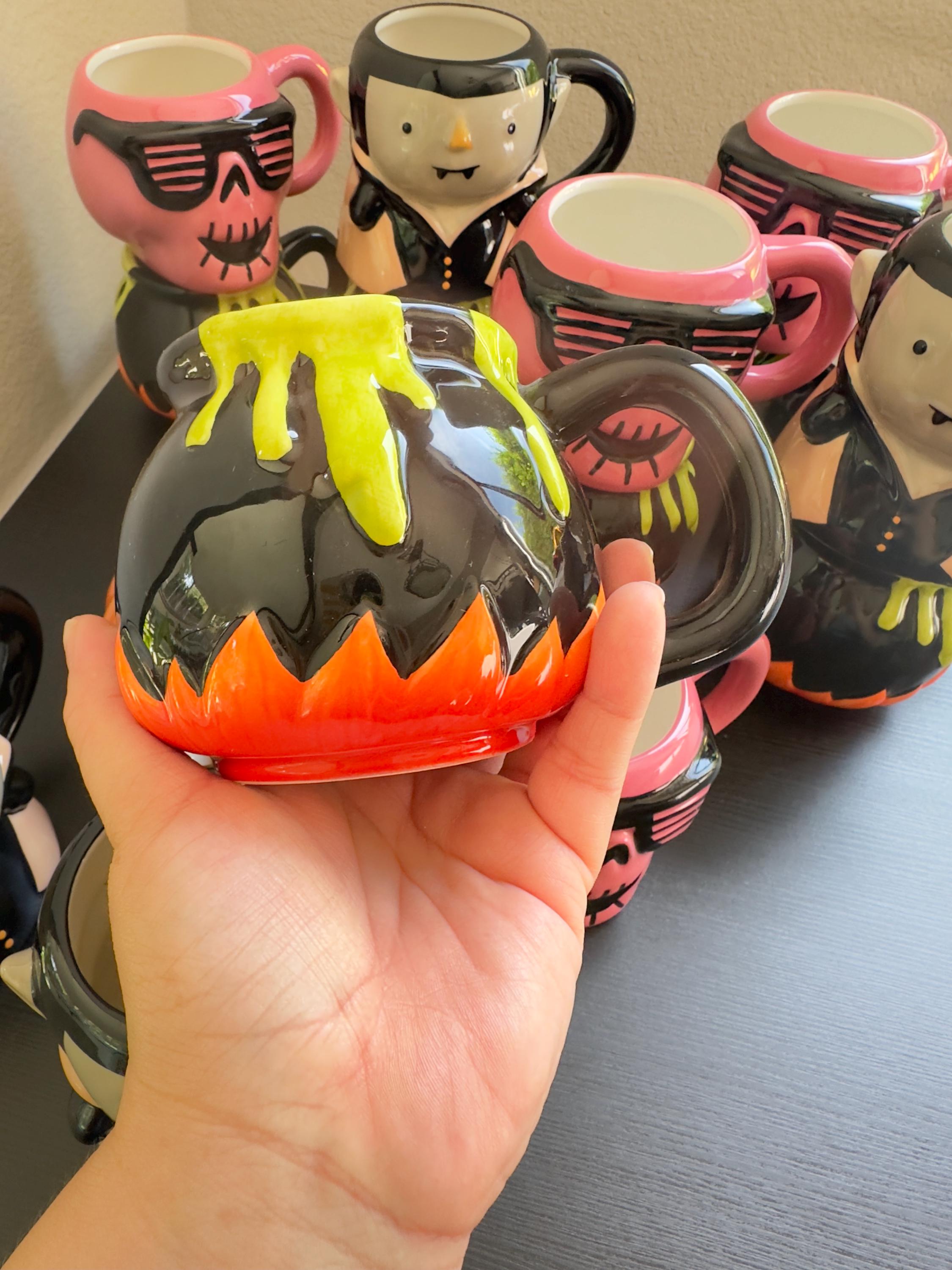 Halloween Earthenware Figural Potion Cauldron Mug – 15.7 oz, New. Ship Fast!