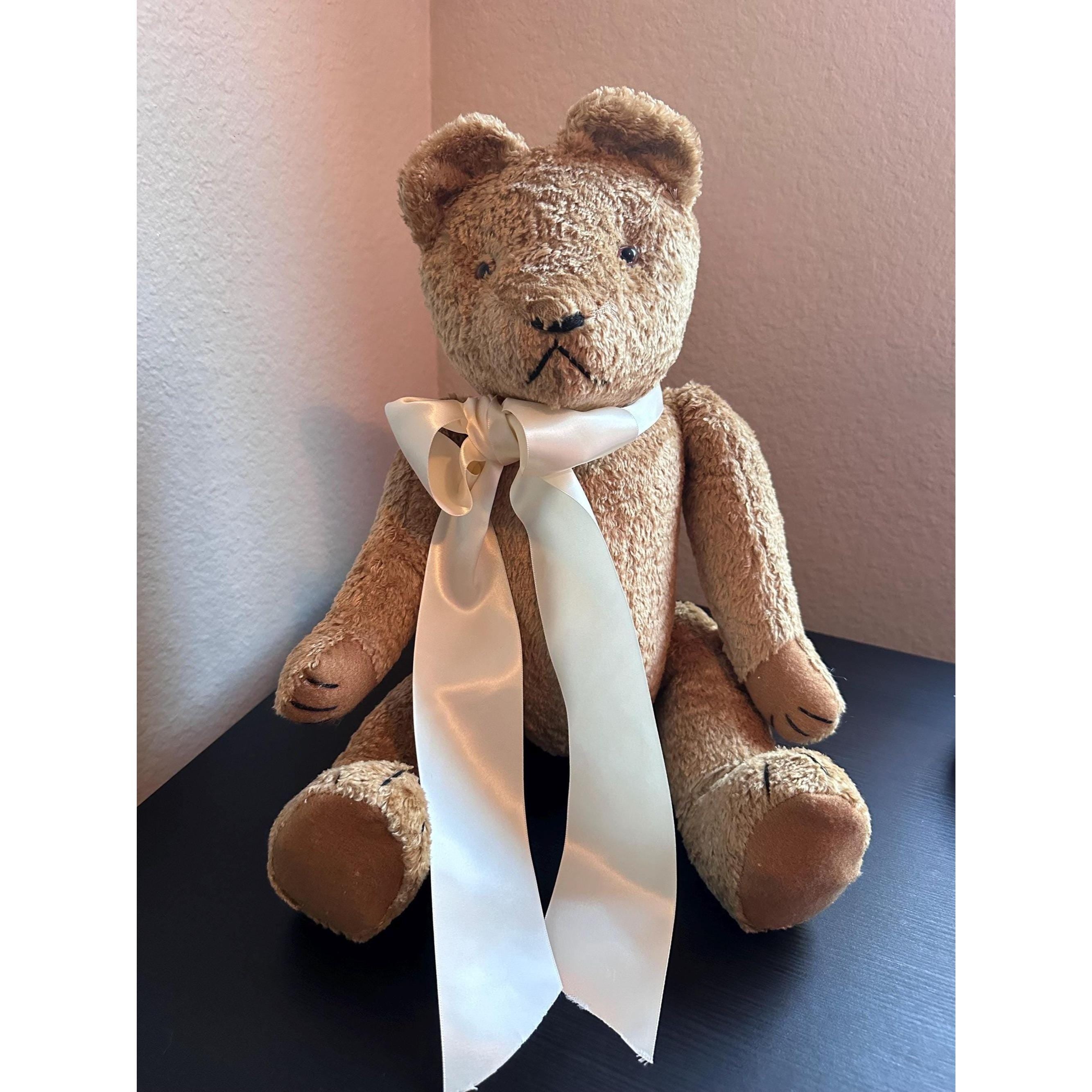 Vintage Teddy Bear Plush Toy Collectible Stuffed Animal. GUC