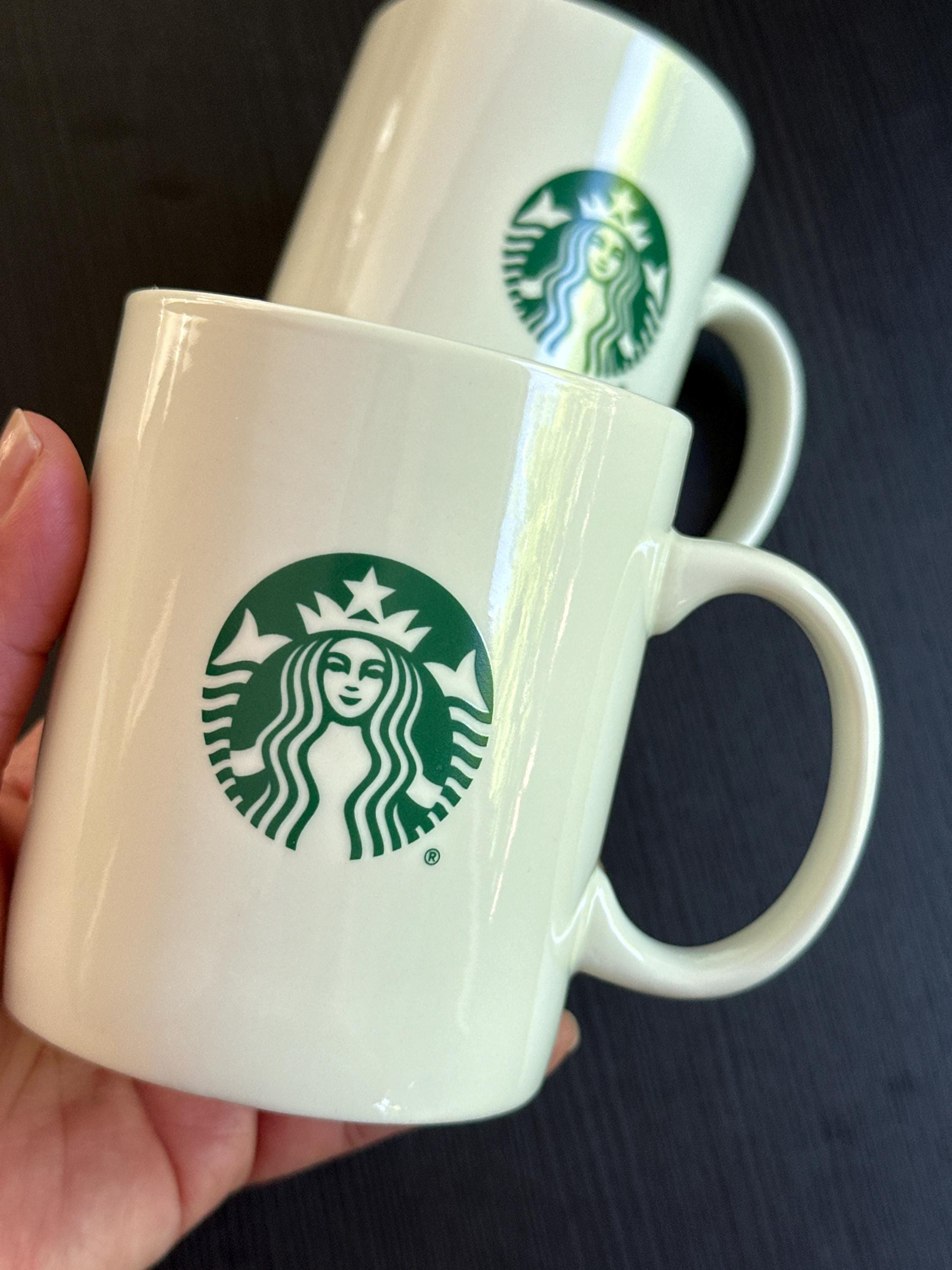 Starbucks White Green Logo Mug Set of 2 12oz Coffee Cups 2016 EUC