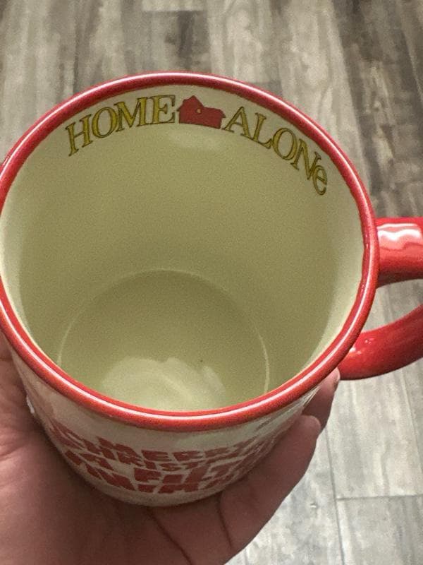 Home Alone “Merry Christmas Ya Filthy Animal” Mug 14oz Holiday Cup EUC. Ship Fast!