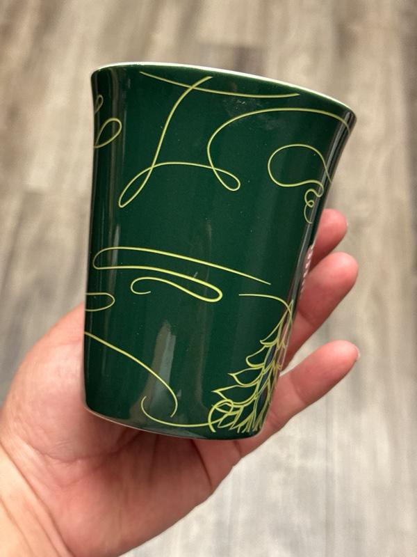 Starbucks Green Swirl Tree Holiday Mug 10oz Coffee Cup 2020 New. Ship fast!