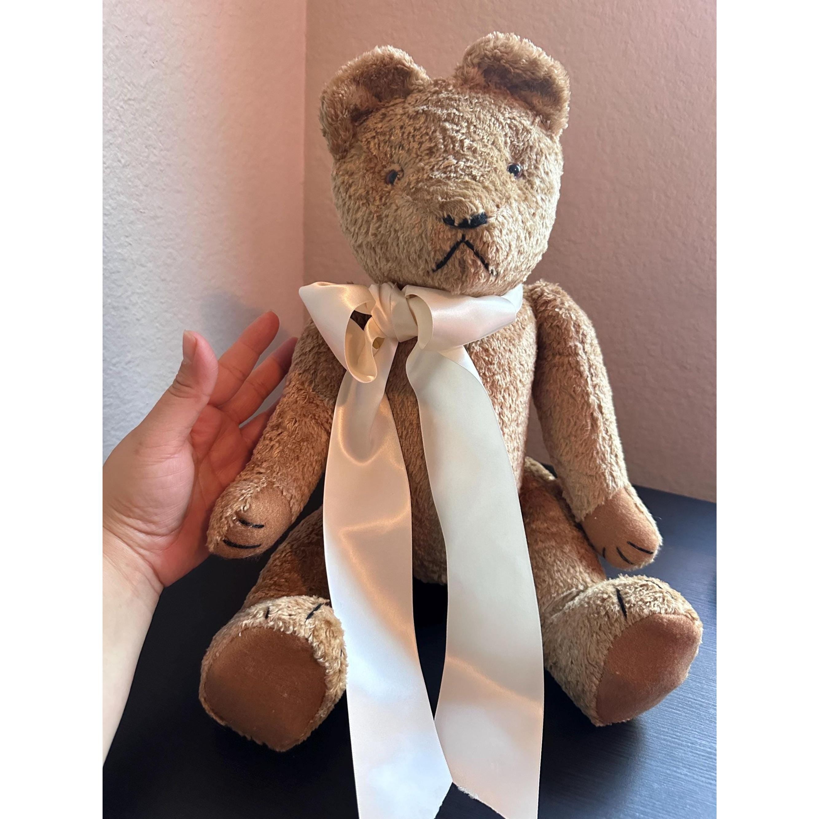 Vintage Teddy Bear Plush Toy Collectible Stuffed Animal. GUC