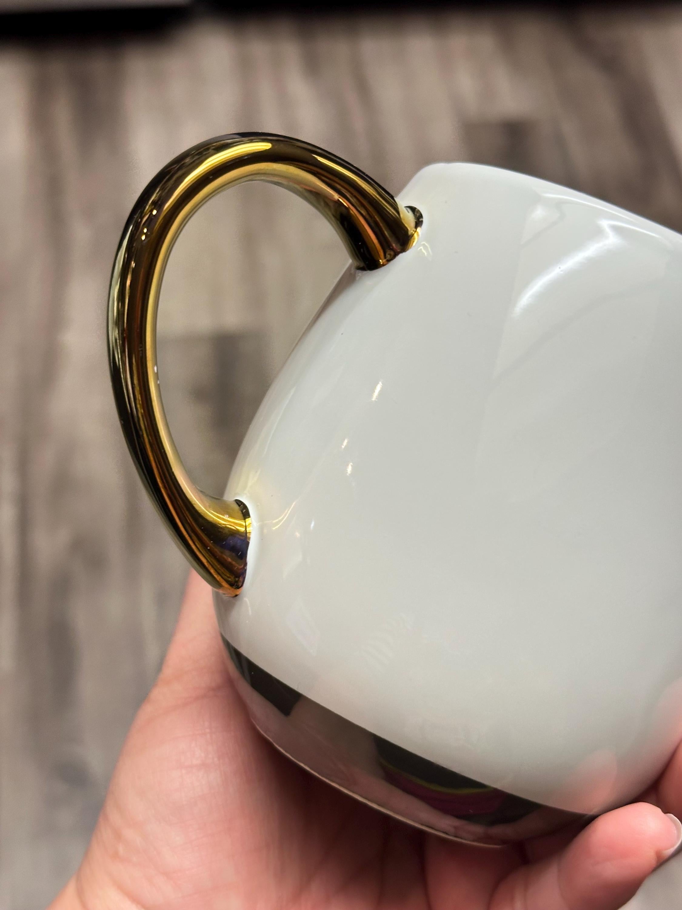 Jingle All The Way Holiday Mug White Gold Handle 14 oz Stoneware. Ship Fast!