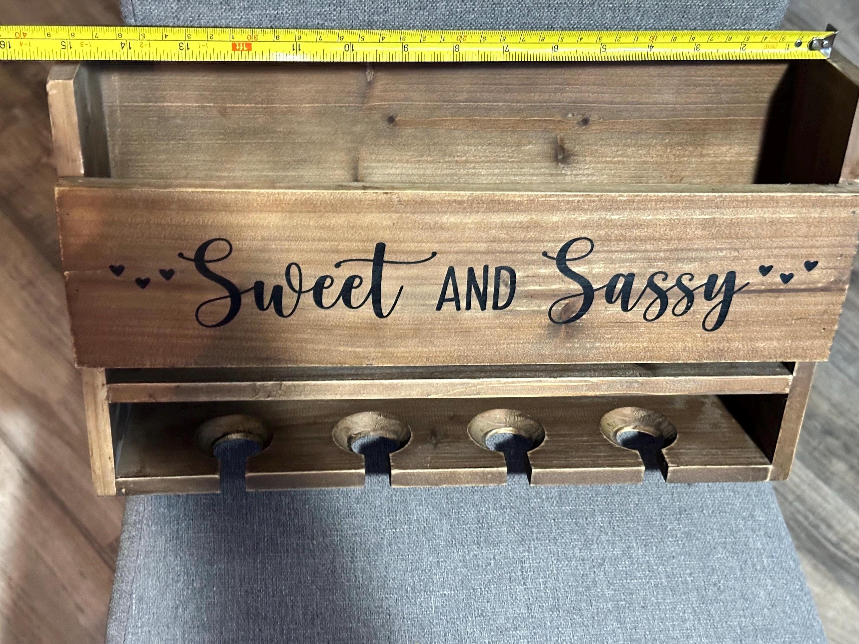 Sweet & Sassy Wooden Wine Rack Wall Mount – New. Ship Fast!