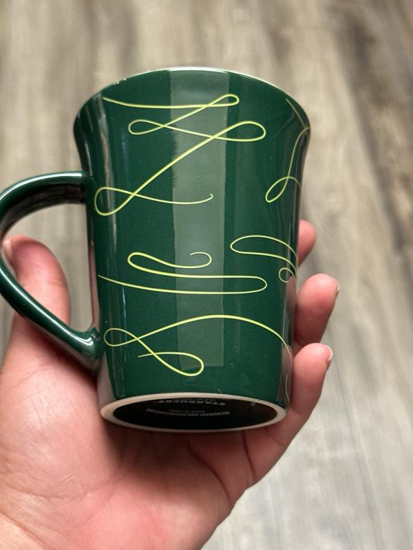 Starbucks Green Swirl Tree Holiday Mug 10oz Coffee Cup 2020 New. Ship fast!