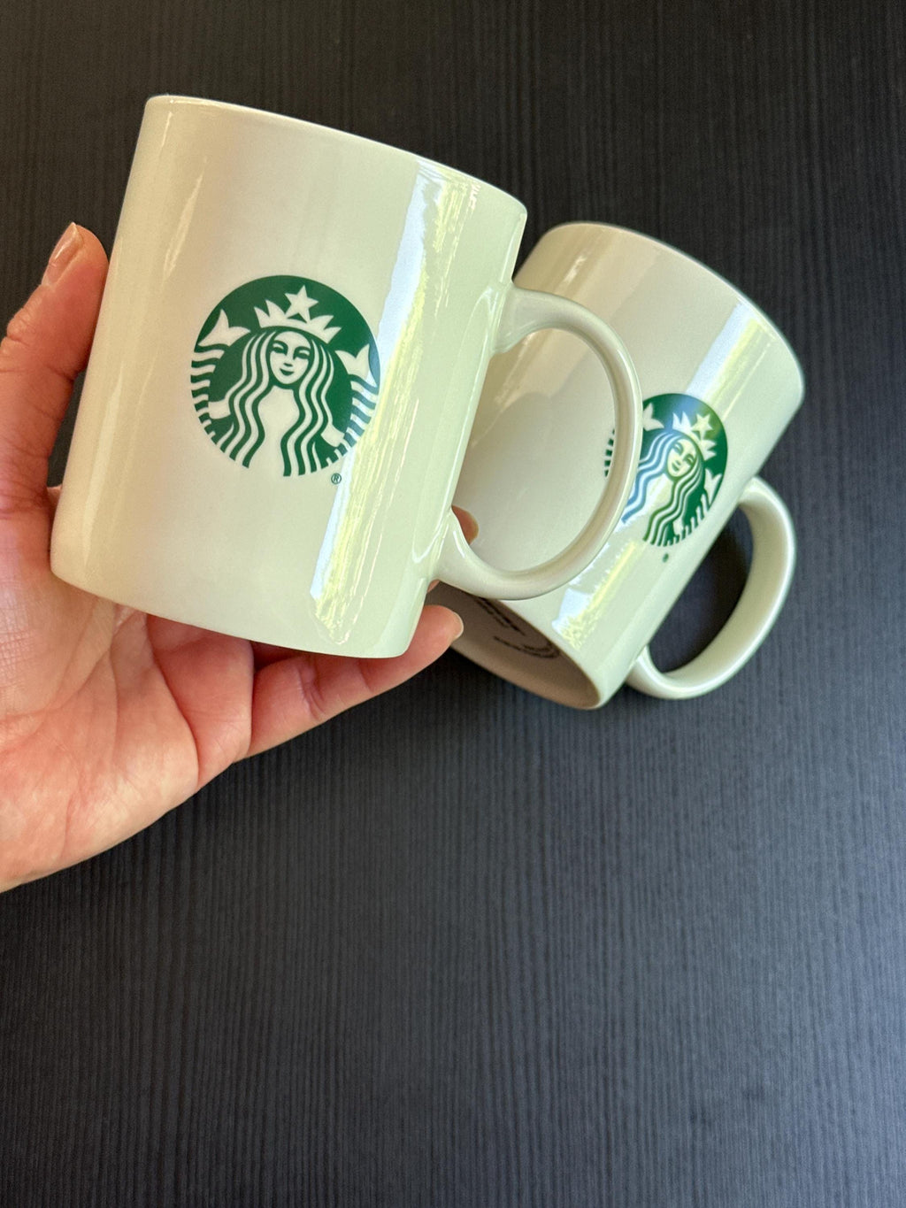 Starbucks White Green Logo Mug Set of 2 12oz Coffee Cups 2016 EUC