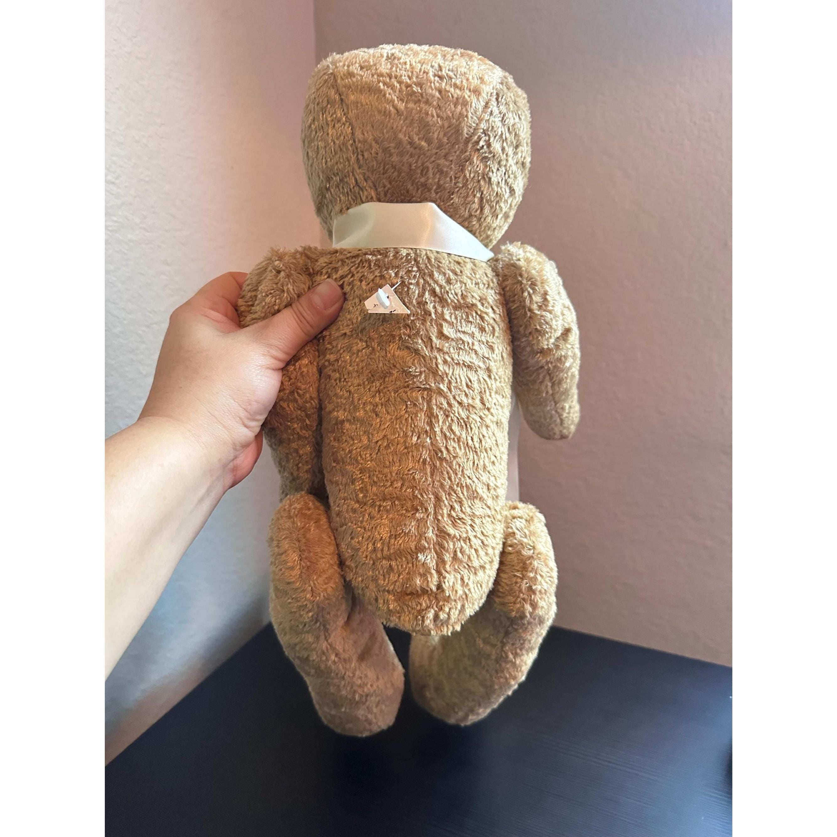 Vintage Teddy Bear Plush Toy Collectible Stuffed Animal. GUC