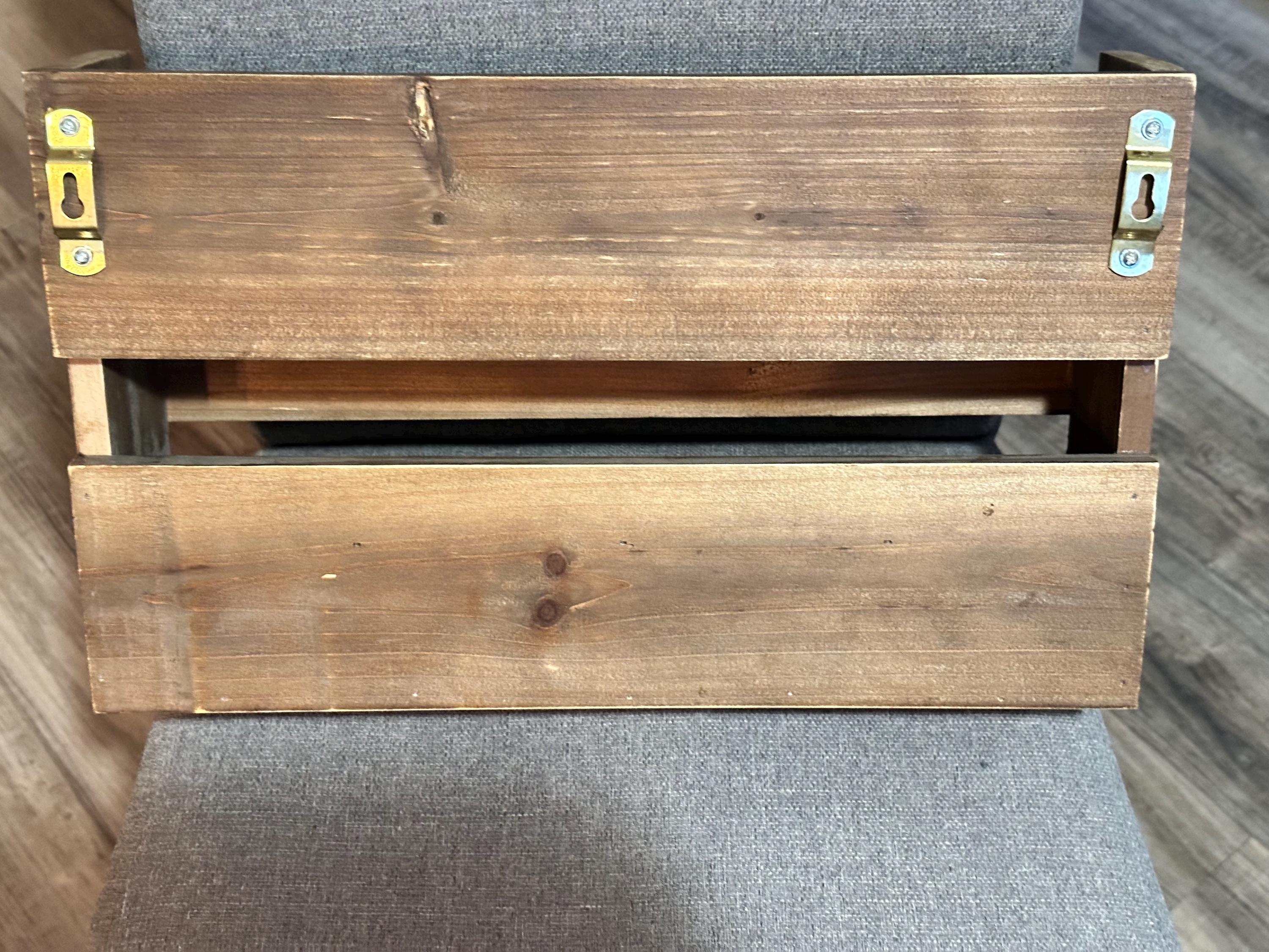 Sweet & Sassy Wooden Wine Rack Wall Mount – New. Ship Fast!