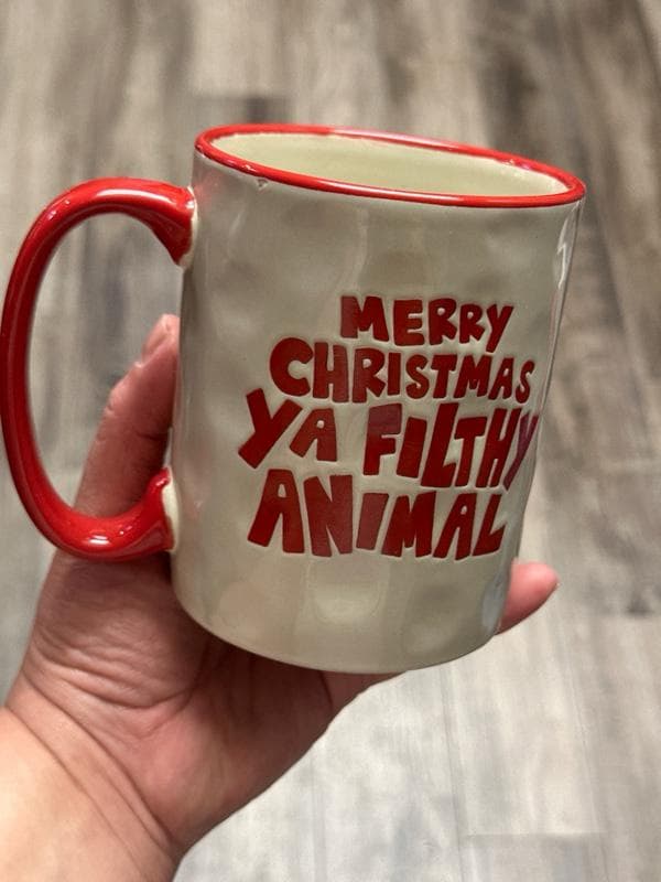 Home Alone “Merry Christmas Ya Filthy Animal” Mug 14oz Holiday Cup EUC. Ship Fast!