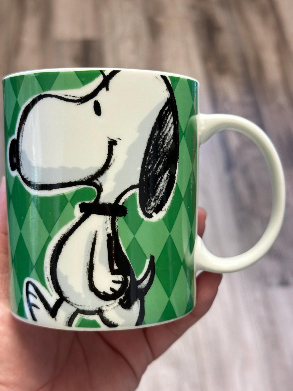 Snoopy Mug Peanuts 12oz White Green Coffee Cup. GUC