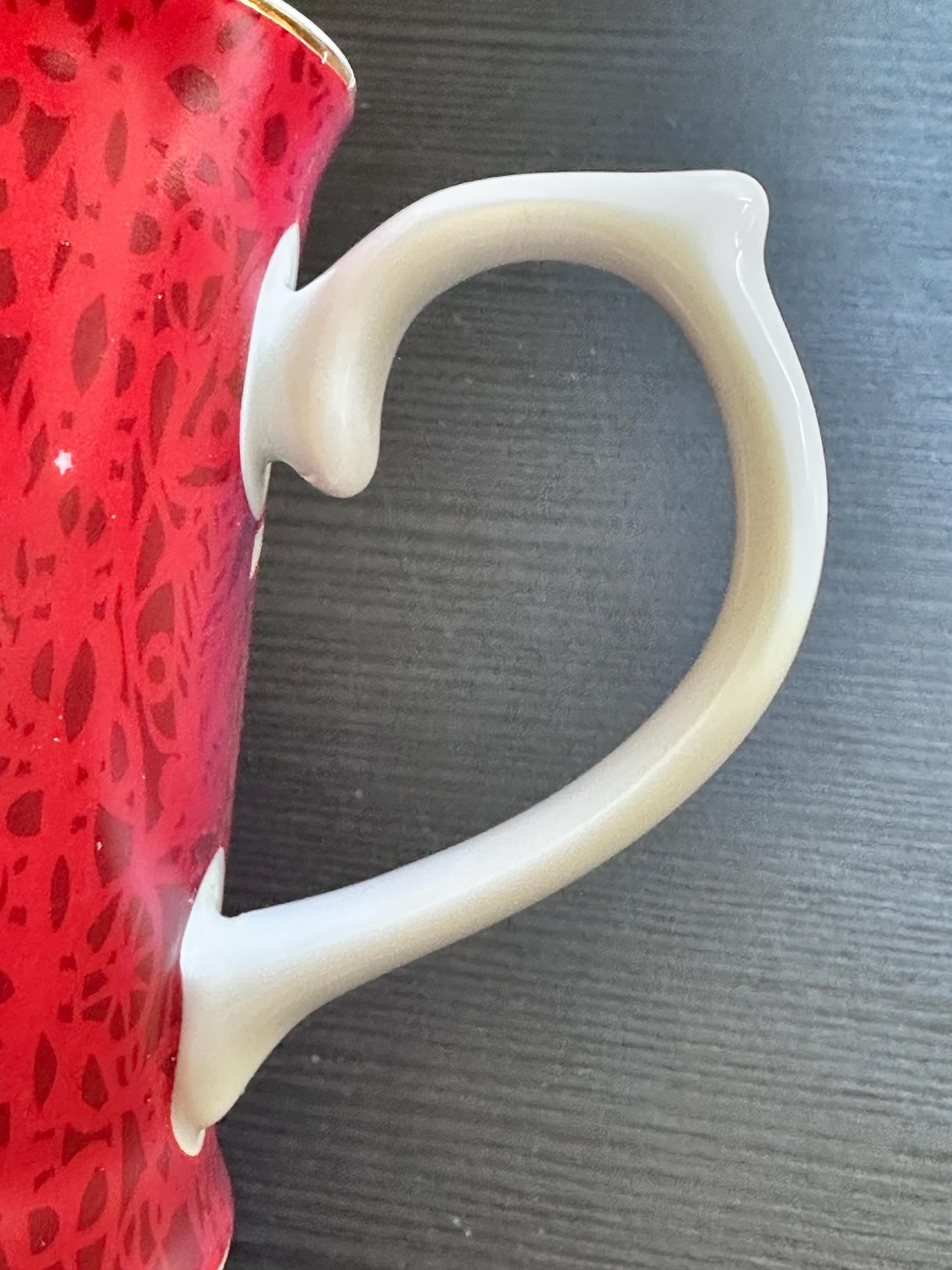 Starbucks Rosanna Holiday Mug – Red Tree, White Birds 2009. Ship Fast!