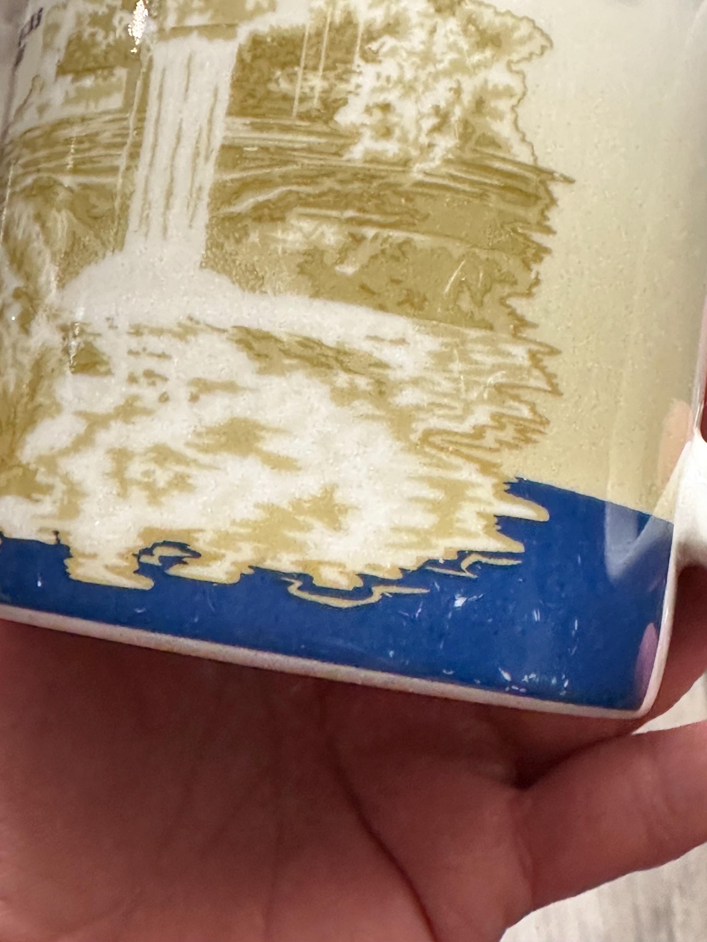 Authentic Starbucks Twin Cities Global Icon Mug 16 oz 2012. Ship Fast!