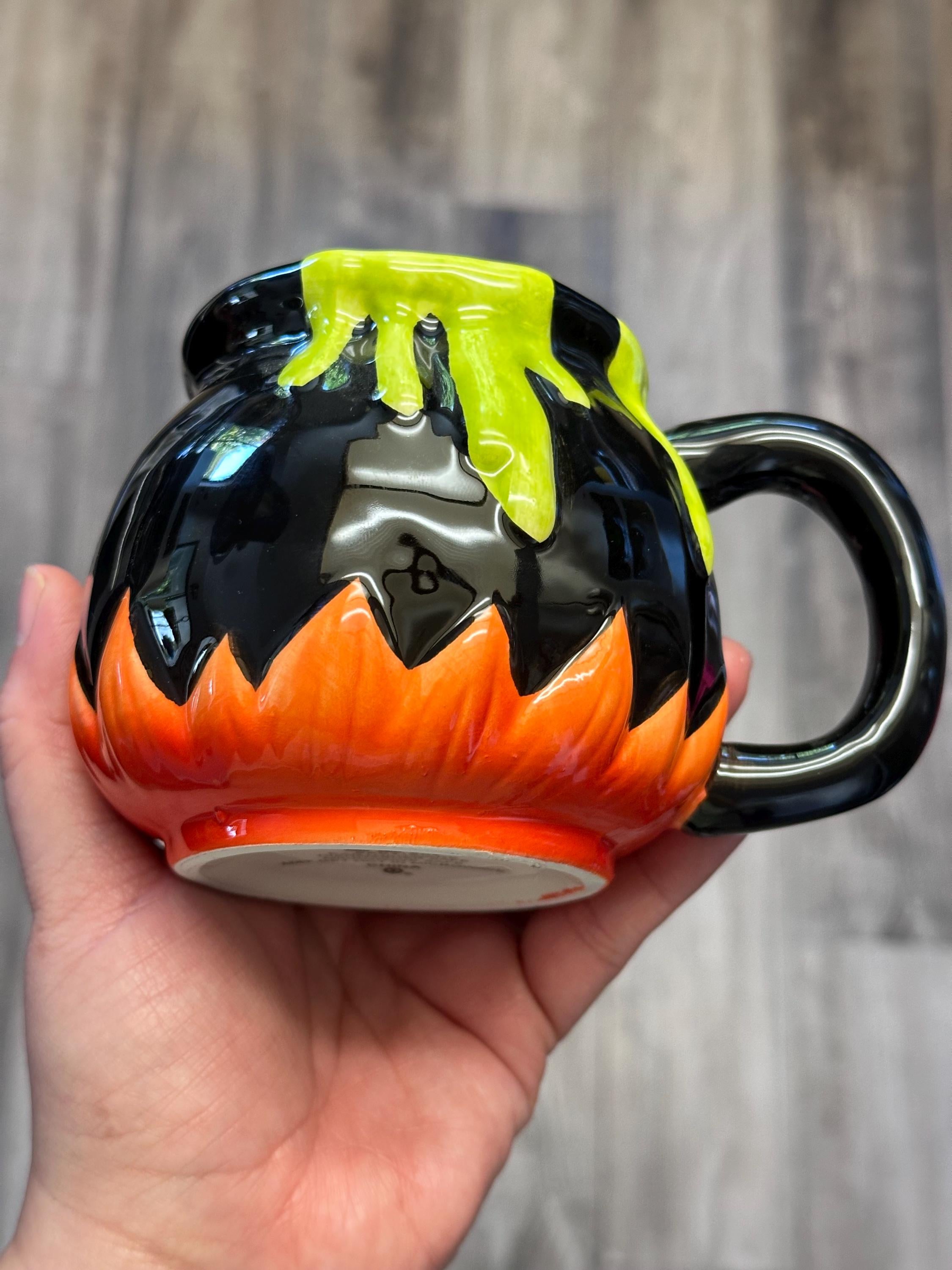 Halloween Earthenware Figural Potion Cauldron Mug – 15.7 oz, New. Ship Fast! | Little Joy Market