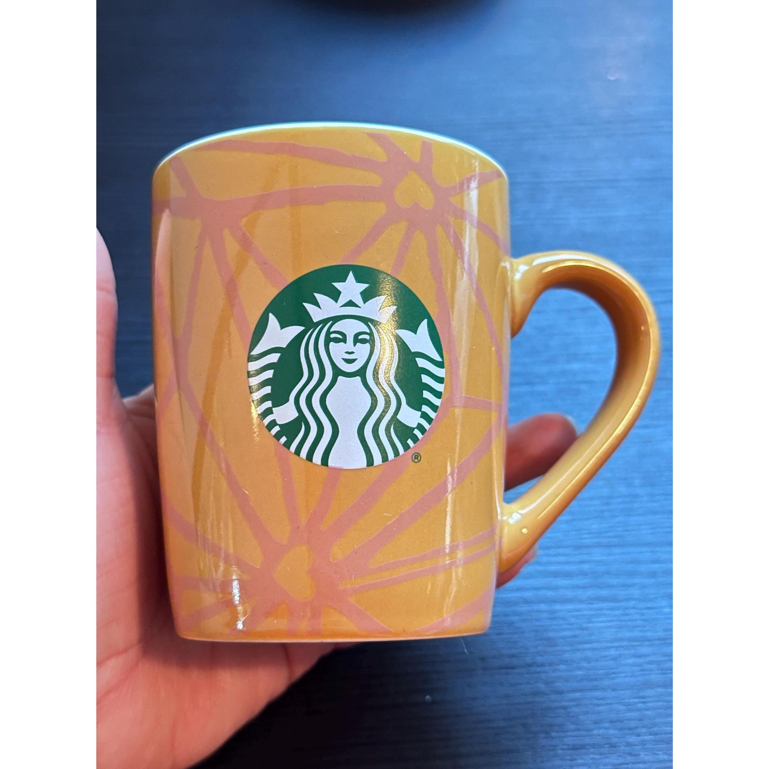 Starbucks Hearts Mug 10oz Orange Pink Coffee Cup 2021 EUC