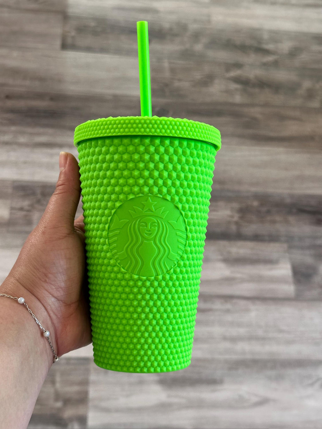 Starbucks Neon Green Tumbler 16 oz – Limited Edition. Ship Fast!