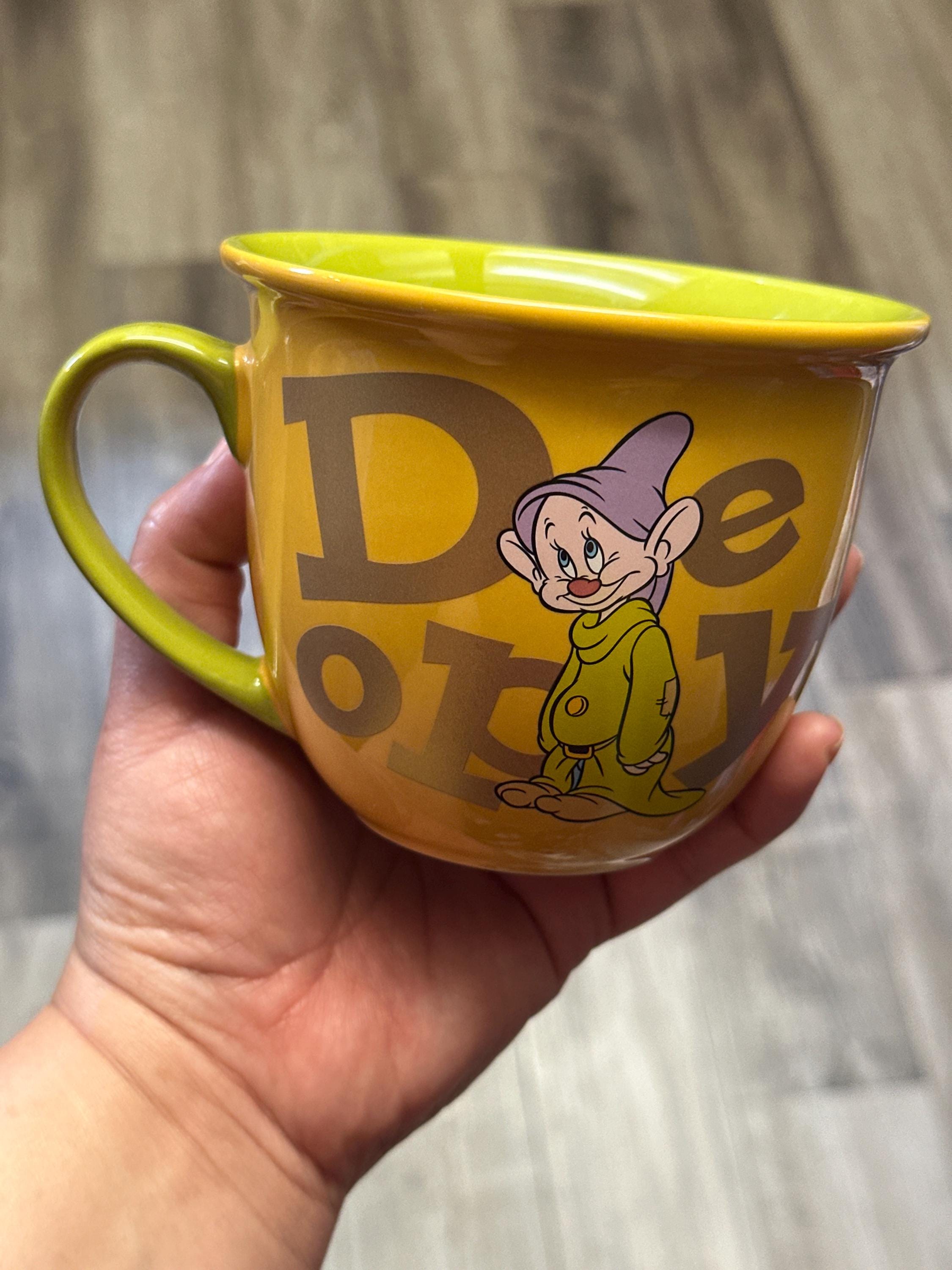 Dopey Snow White Seven Dwarfs Mug Disney Store 14oz Coffee Cup EUC