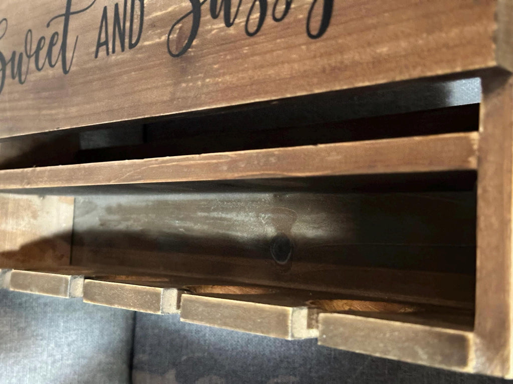 Sweet & Sassy Wooden Wine Rack Wall Mount – New. Ship Fast!