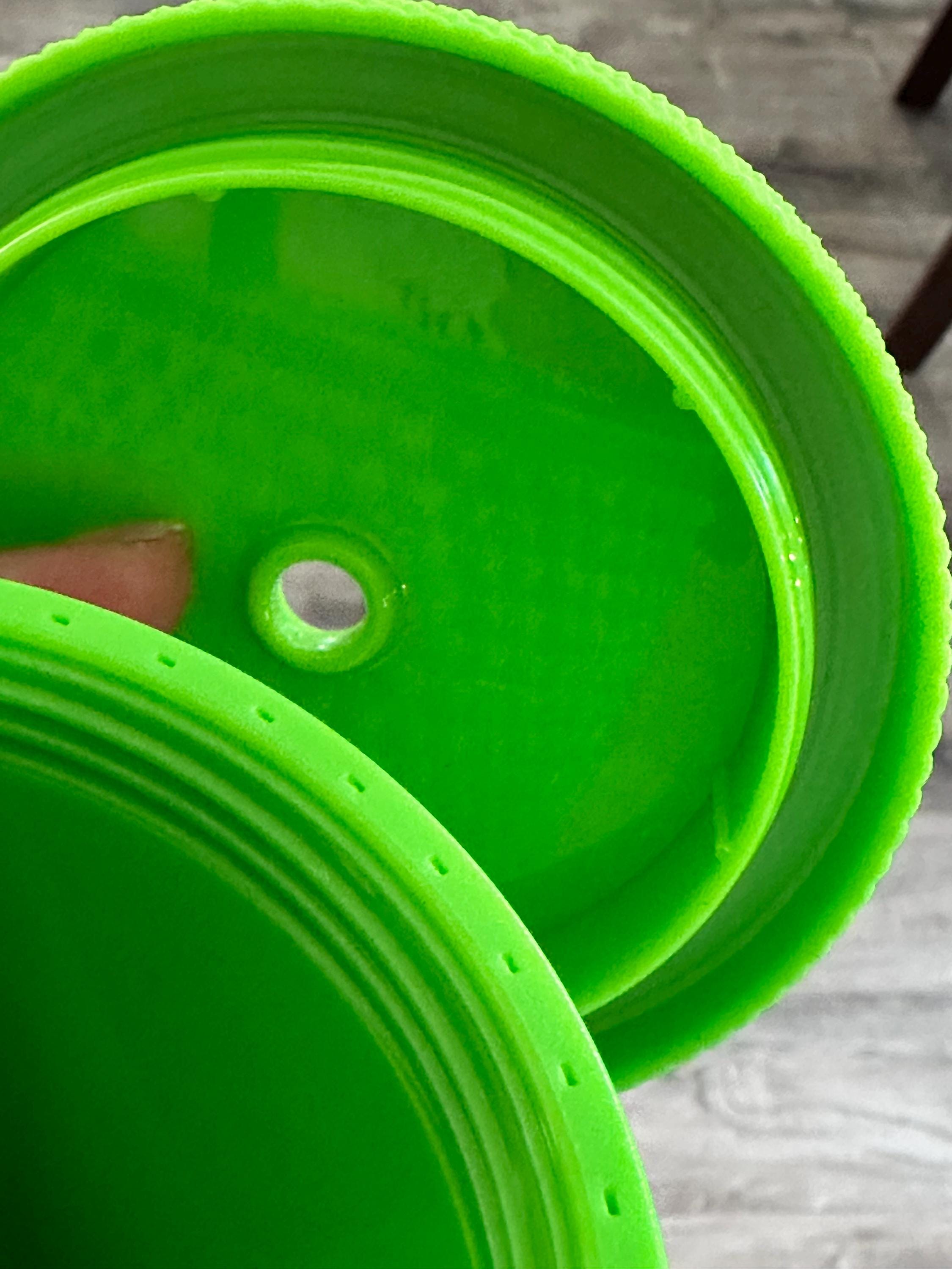Starbucks Neon Green Tumbler 16 oz – Limited Edition. Ship Fast!