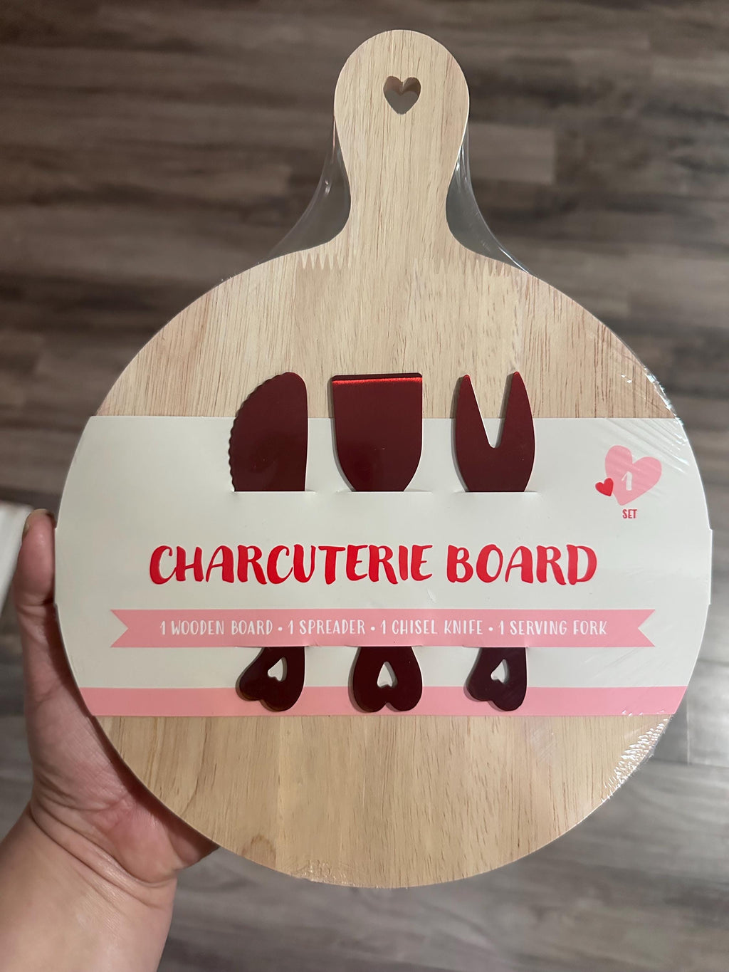Valentine’s Heart Charcuterie Board – Small, New. Ship Fast!